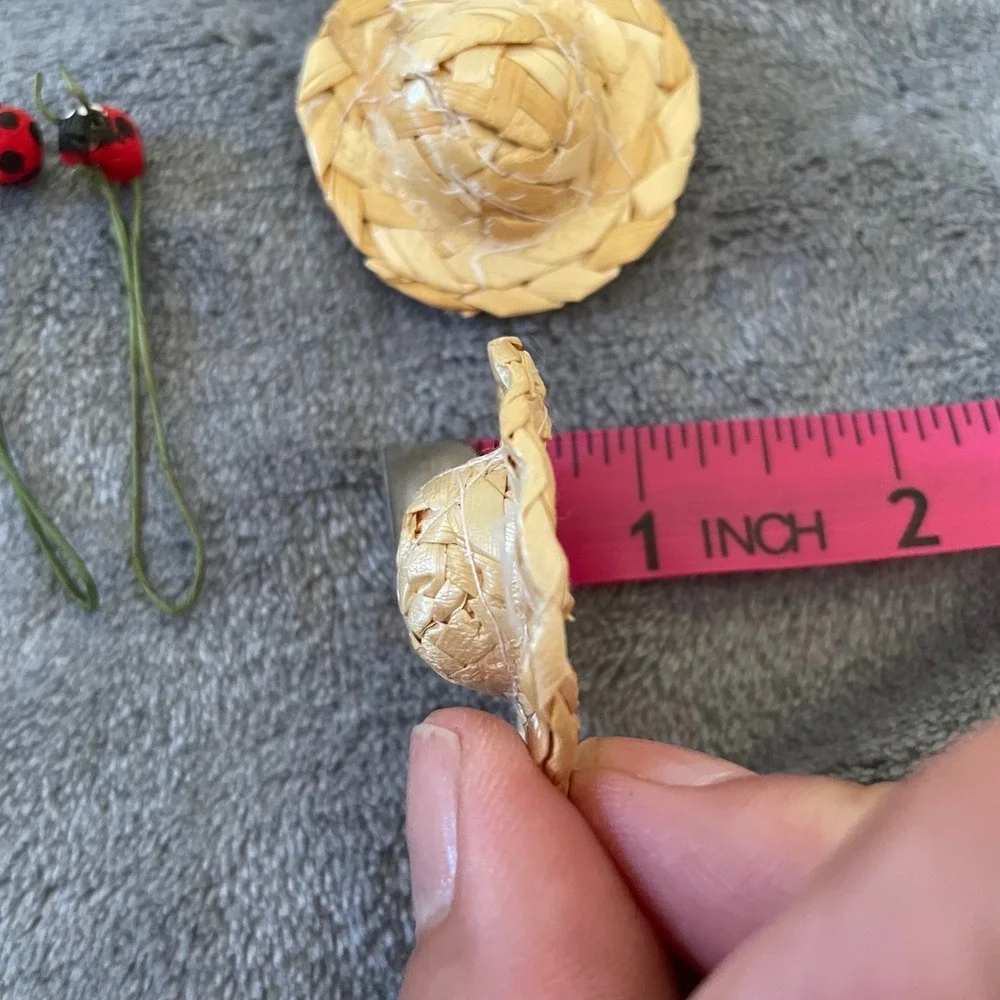 Lot Mini Straw Hats & Ladybug Picks Craft Supplies‎ Doll house miniatures DIY